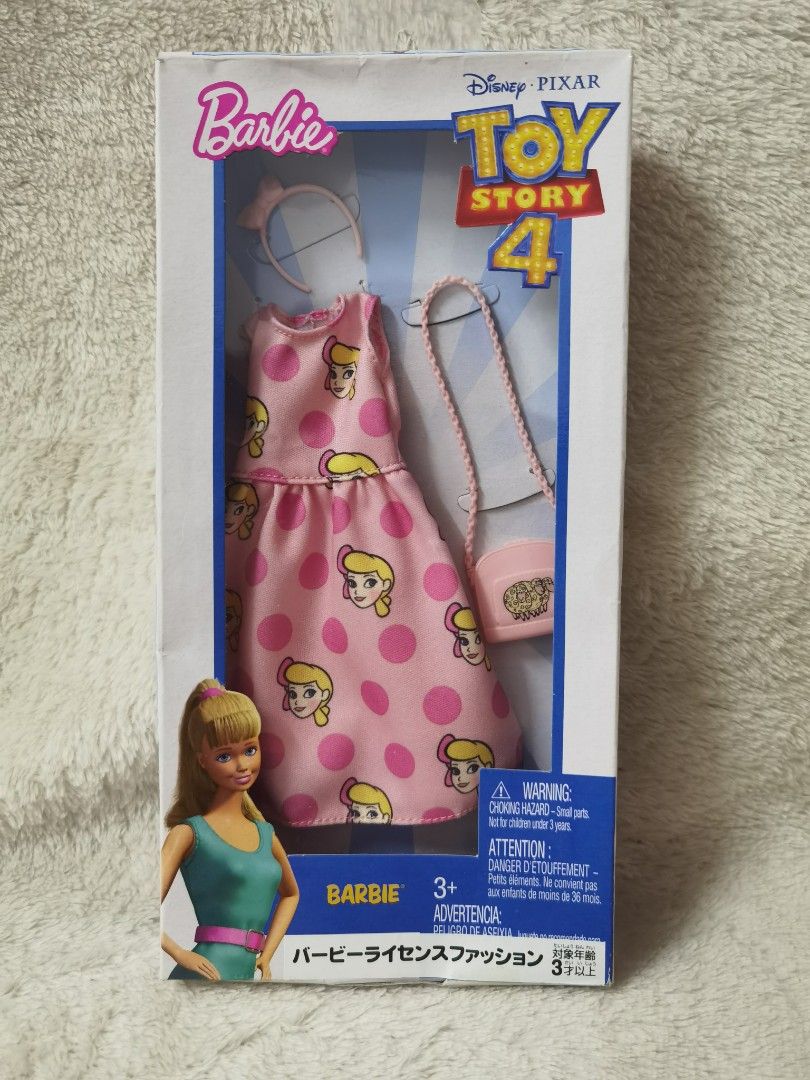 Barbie toy sale story clothes