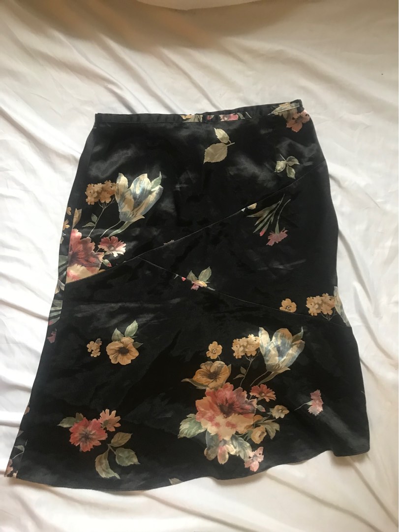 Black floral midi skirt on Carousell