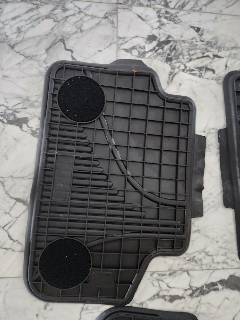 Brand New BMW G30 Floor Mats full set, Car Accessories, Accessories on
