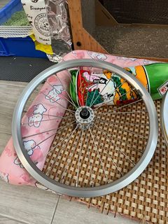 （分類：）位於 。 由 cheukly20049005 提交（商品編號 1244739040，圖片 1）。簡介： 。