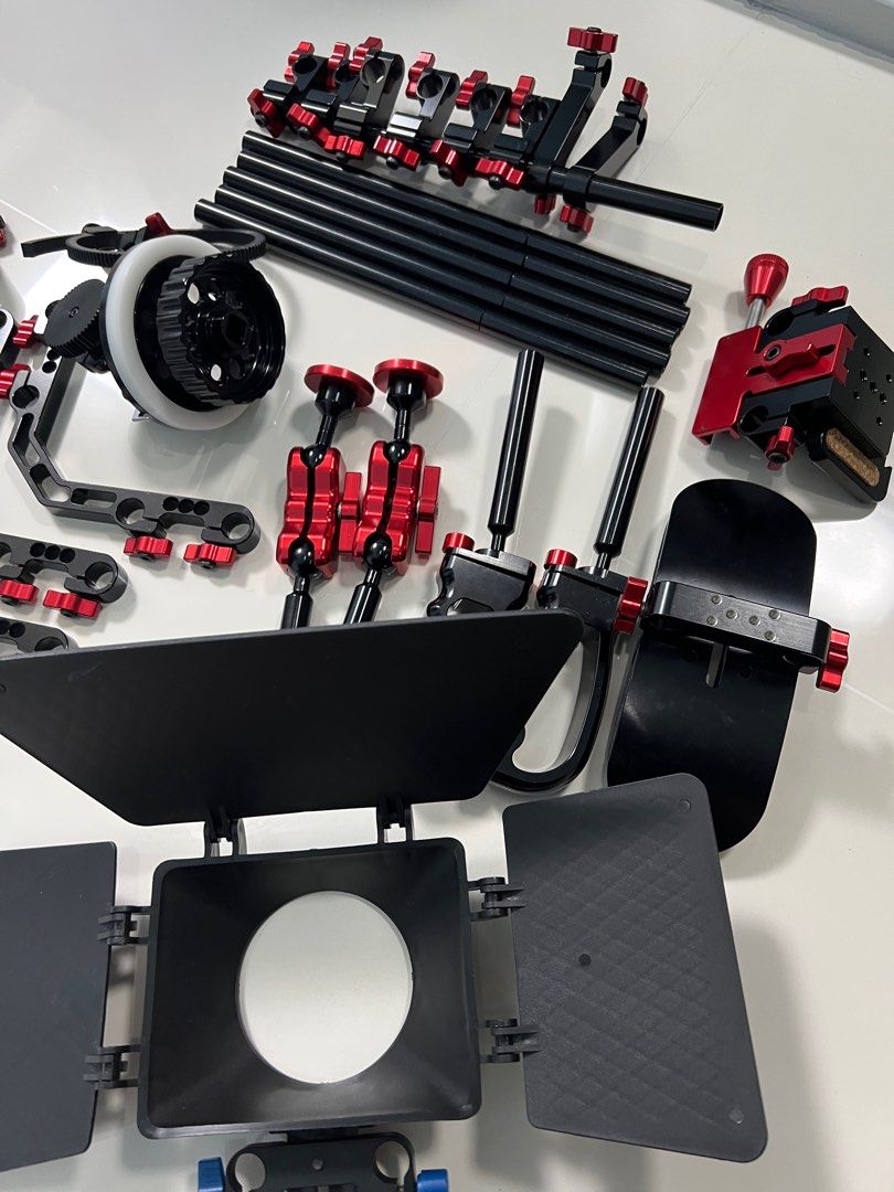 Camera Shoulder Rig with follow focus, Photography, Cameras on Carousell