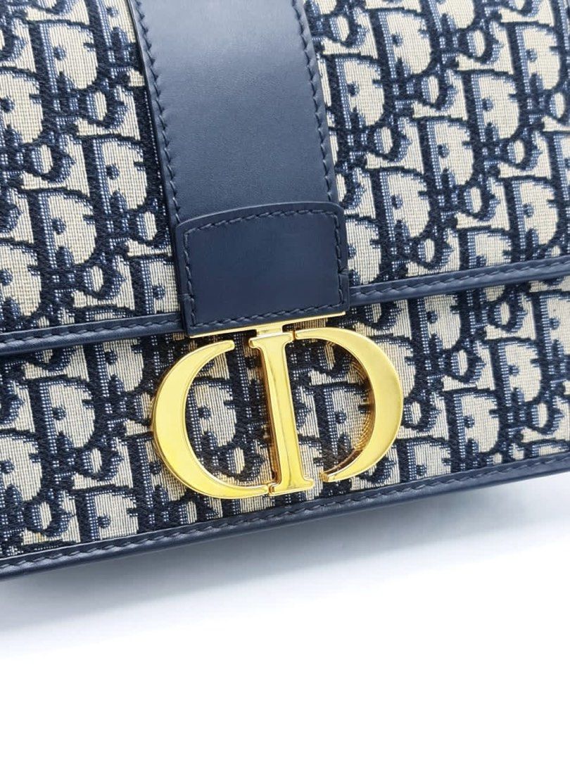 Blue 30 montaigne clutch dior oblique hotsell jacquard canvas flap chain bag