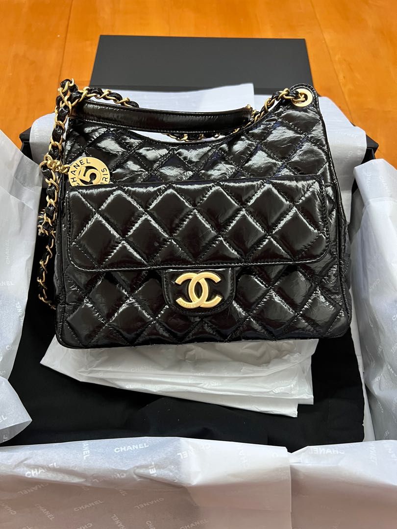Mua Túi Đeo Vai Nữ Chanel 23B Hobo Handbag Màu Đen - Chanel - Mua tại Vua  Hàng Hiệu h096451