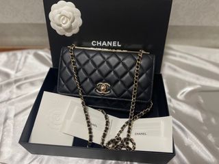 chanel trendy cc wallet on chain