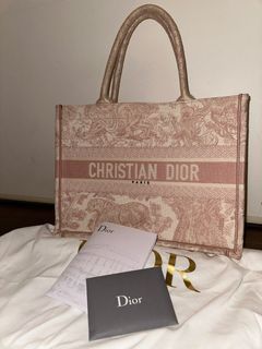 Dior - Mini Dioriviera Dior Book Tote Phone Bag Gray and Pink Toile de Jouy Reverse Embroidery (13 x 18 x 5 cm) - Women