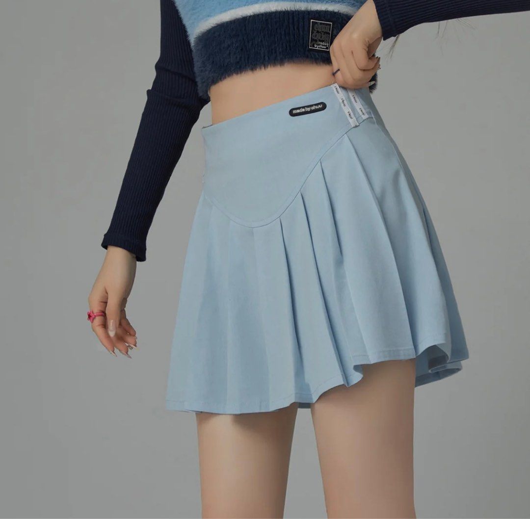 Chuu Mini Skirt Women s Fashion Bottoms Skirts on Carousell