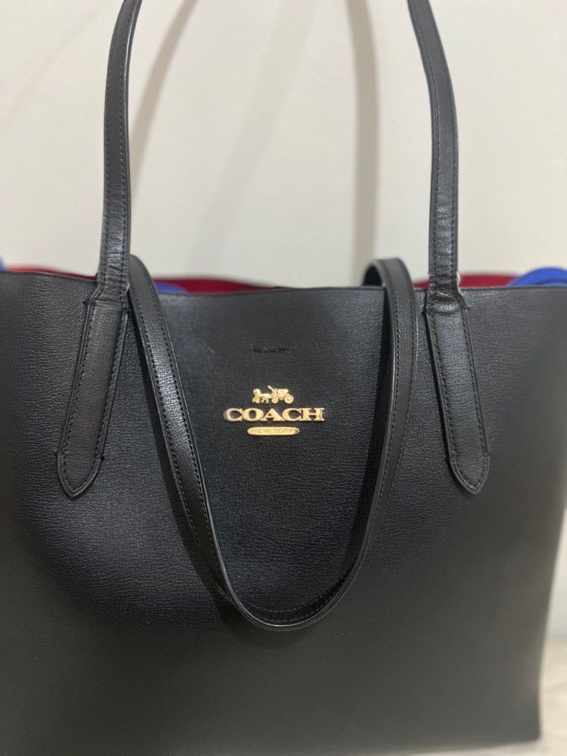 Coach Black Tote Bag with Red Lining Luxury Bags Wallets on