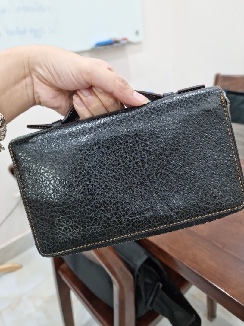 Coach mens travel wallet new arrivals