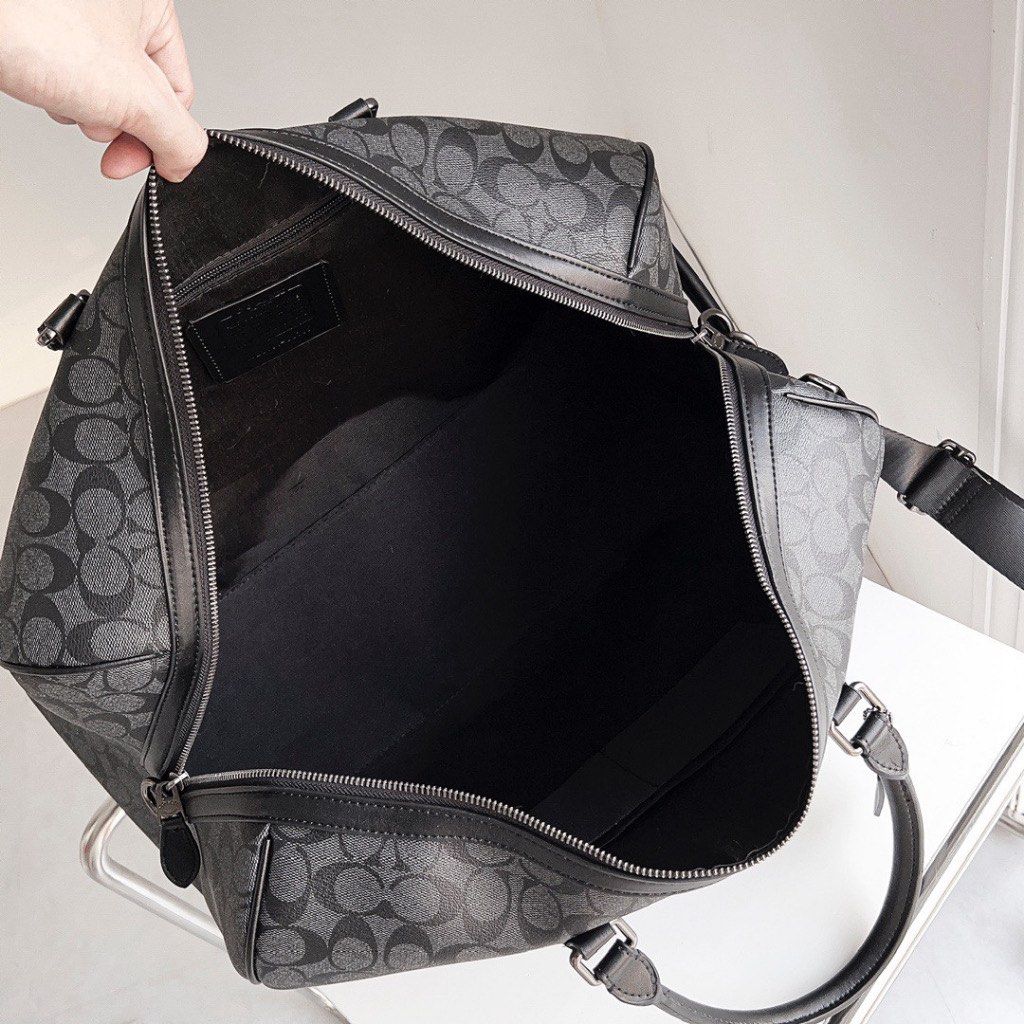 Coach Unisex Travel Bag Men s Fashion Bags Sling Bags on Carousell