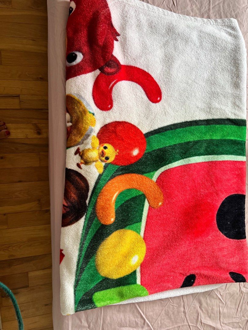 queen size kids blanket bedsheet, Babies & Kids, Baby Nursery