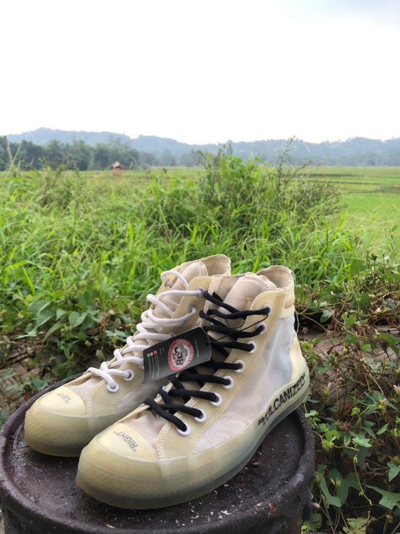 Converse 2025 x ow