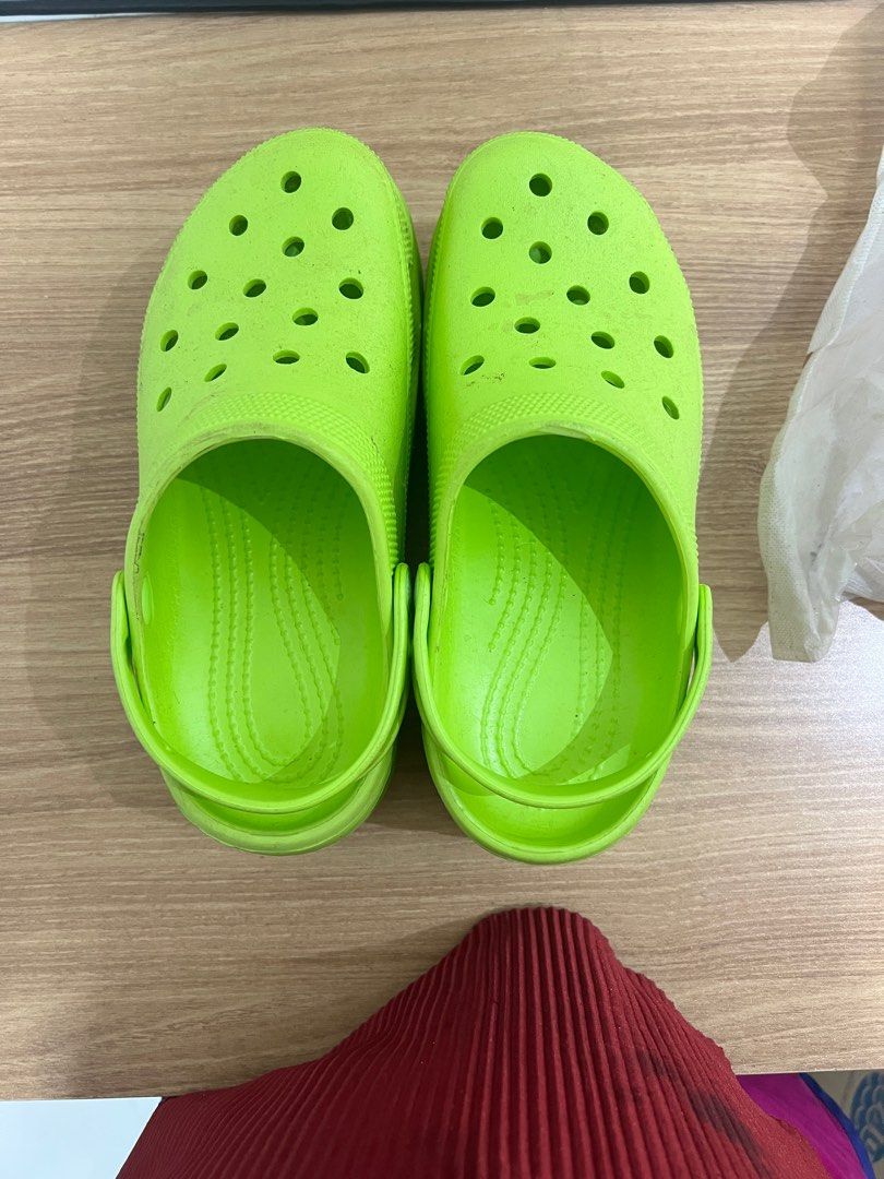 Crocs womens size 8 discount