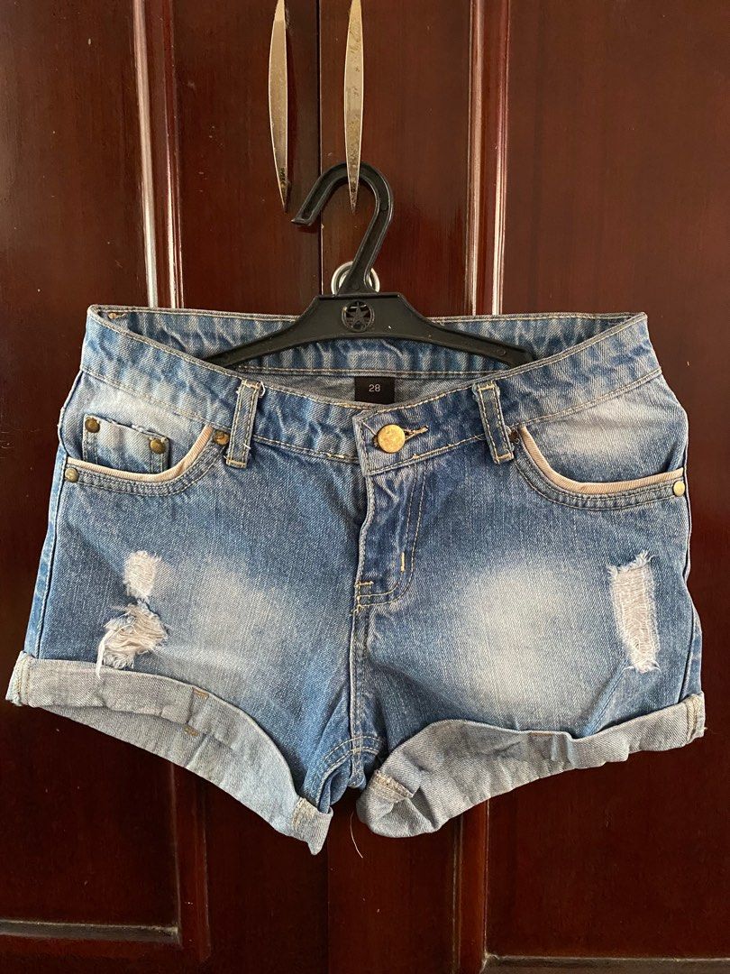 Distressed denim shorts (Category: Shorts) located in Manila. Submitted by drlsaldi (Listing ID 1244846323, Image 1). Description: Perfect for the beach! Size 28 on tag but fits XS-M RFS: does not fit me anymore.