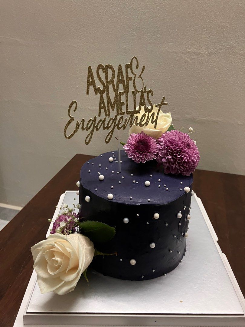 Top Two Amazing/ Engagement Cake /Wedding cake /Anniversary cake /fancy  flowers design cake - YouTube