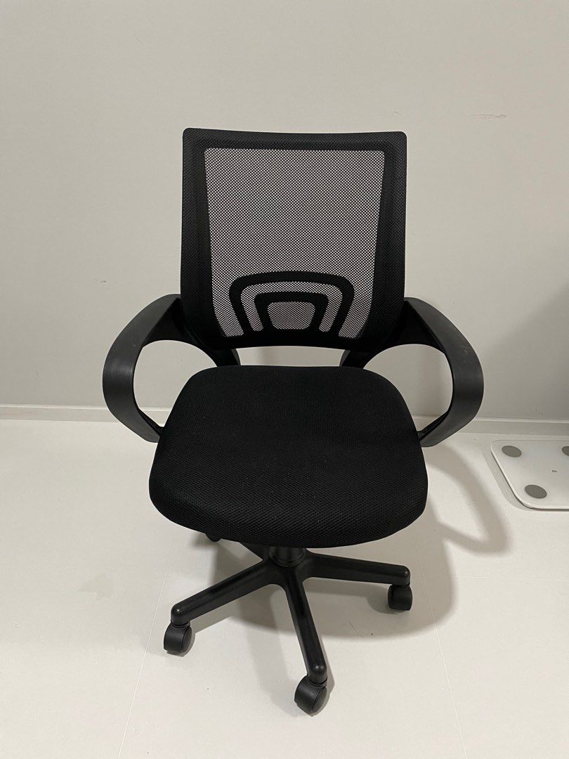 Ergonomic chair, height adjustable, Furniture & Home Living, Furniture