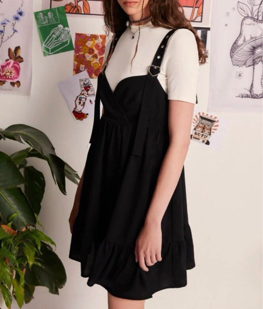 Eyelet pinafore discount dress