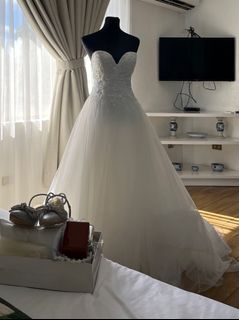 Francis Libiran Wedding Gown