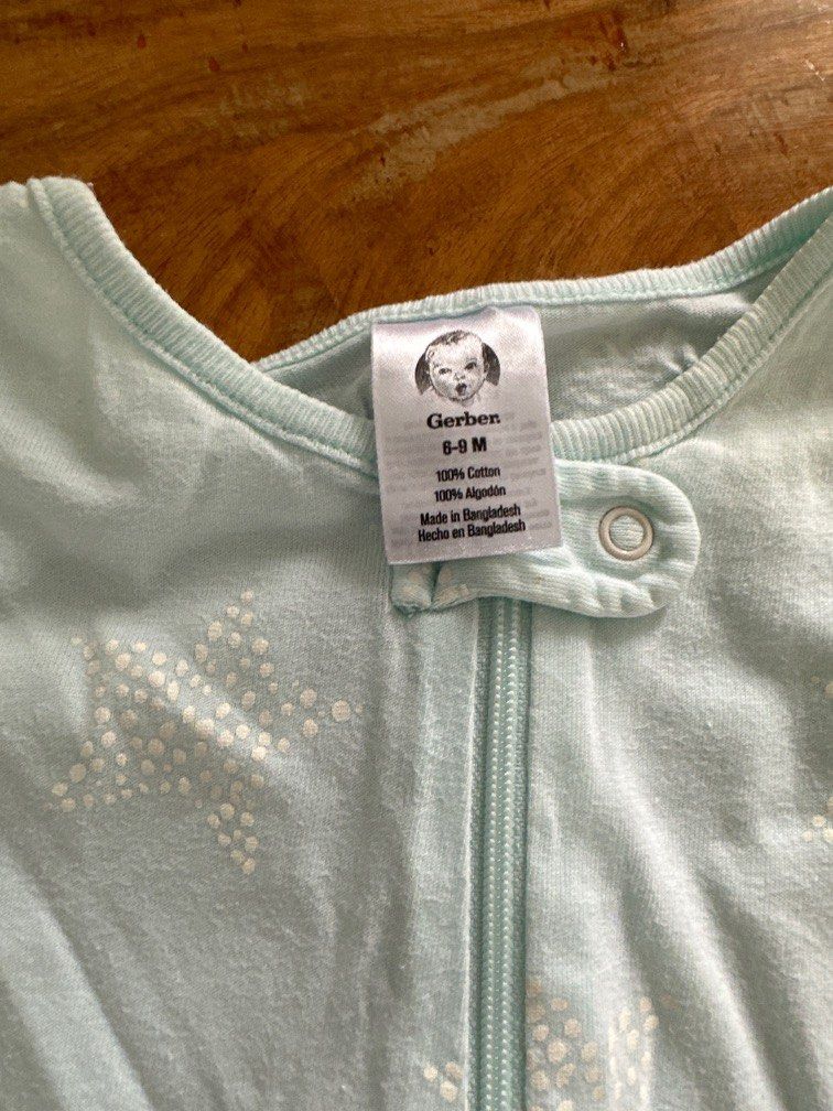Gerber Onesie for 6-9months (Category: Babies & Kids Fashion) located in Binan City. Submitted by the_declutter_queen (Listing ID 1244657916, Image 2). Description: Very nice material, .