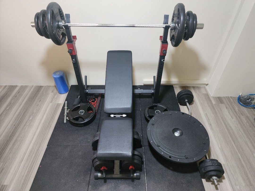 Gym Bench Weights and Rubber Mats, Sports Equipment, Exercise & Fitness