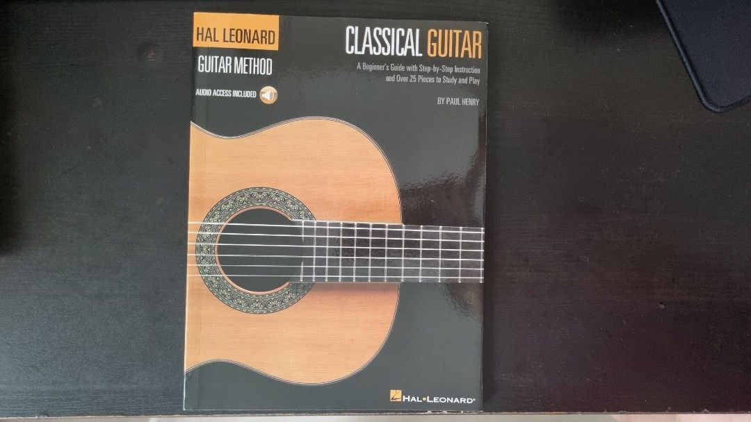 The hal leonard shop classical guitar method
