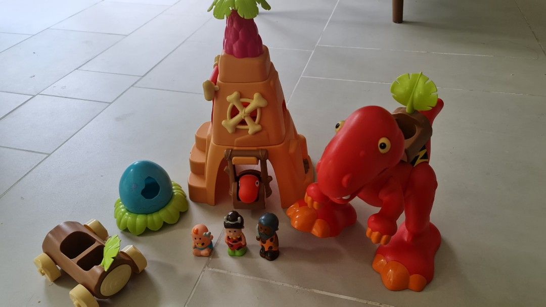 Happyland Dino Playset