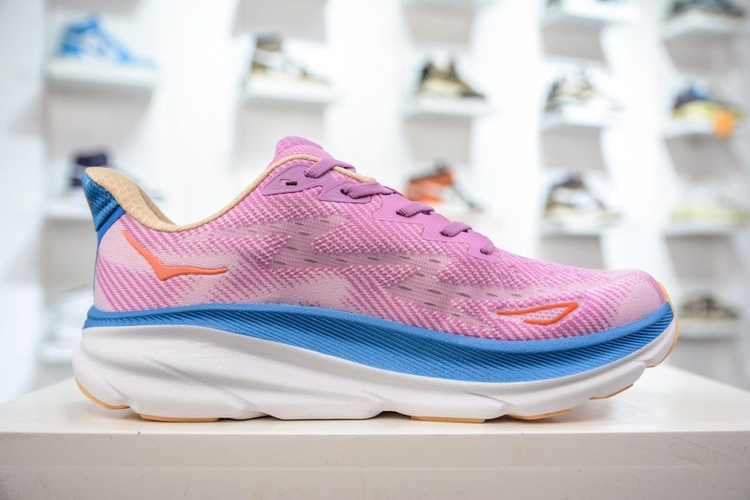 Hoka one one store clifton women's sale