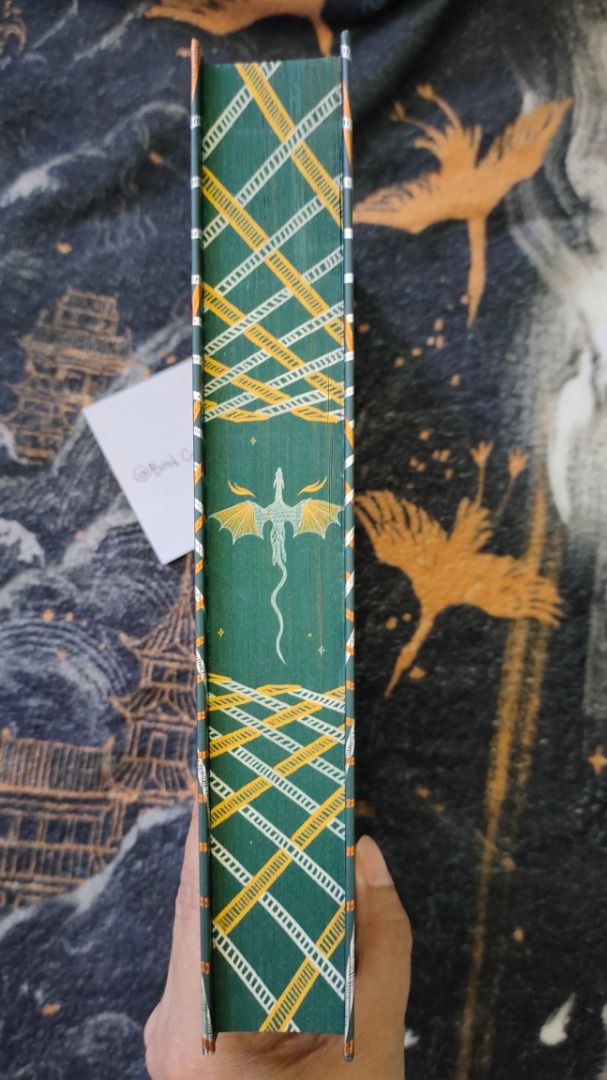 Illumicrate: These Infinite Threads, Hobbies & Toys, Books & Magazines ...