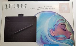 Intuod Art Wacom Creative Pen and Touch Tablet