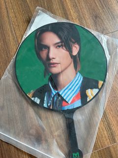 （分類：）位於 。 由 ____micaelaaaa 提交（商品編號 1244690728，圖片 1）。簡介： 。