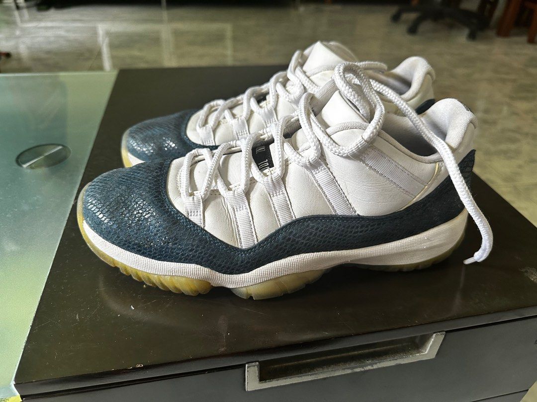 Jordan 11 snakeskin 2001 store
