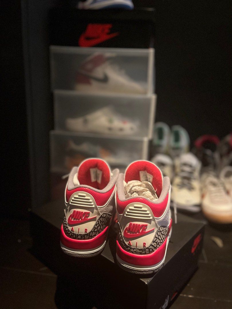 j3 fire red
