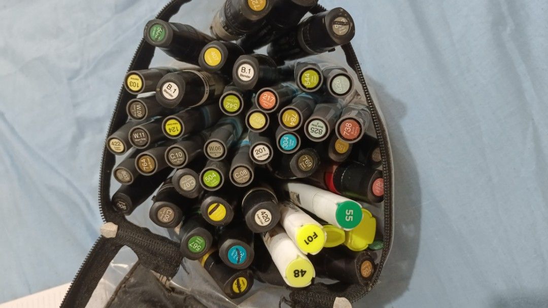 Kurecolor Markers 44Pcs FREE BAG (Category: Craft Supplies & Tools) located in Quezon City. Submitted by xiaociaos (Listing ID 1244733547, Image 2). Description: Kurecolor Markers 44 total pcs (21 pcs almost new) FREE BAG Few free brandless markers Colors are very fit for architecture & landscape rendering. RFS: prefer watercolor for rendering.