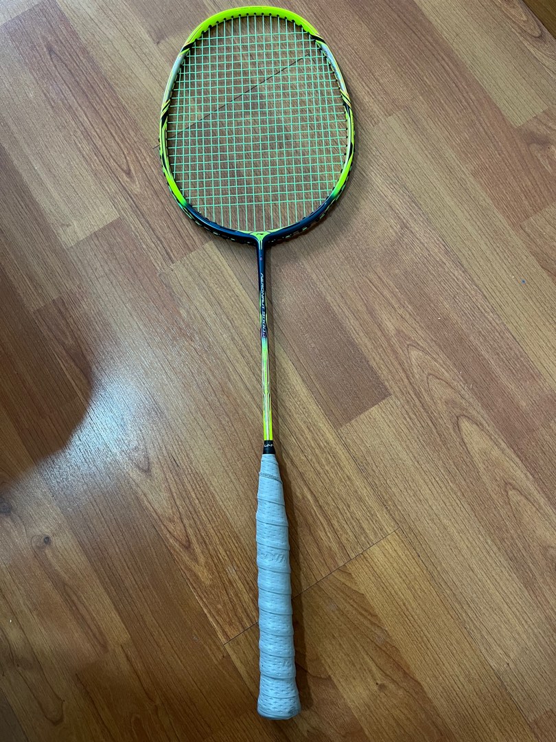 Lining Aeronaut 9000D (Sell / Trade), Sports Equipment, Sports & Games