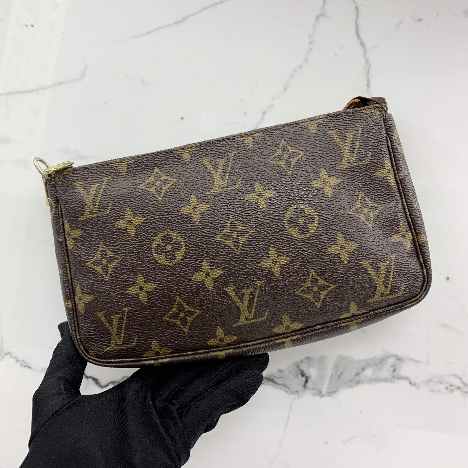 LV Pochette with Pink Strap, Luxury, Bags & Wallets on Carousell