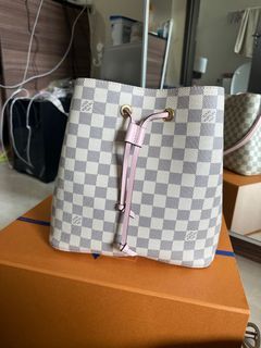 Authentic 2019 Louis Vuitton LV Bag Damier Azur Neo Noe Rose Poudre Pink,  Luxury, Bags & Wallets on Carousell