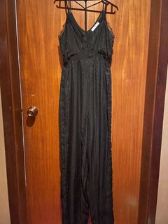 (Category: ) located in . Submitted by xchhx (Listing ID 1195351401, Image 1). Description: .