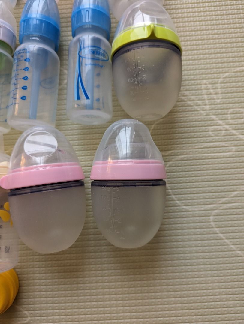 Medela Calma, Comotomo, Advent, and Dr Brown assorted bottles x14