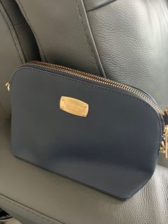 （分類：）位於 。 由 luiwingho 提交（商品編號 1244806743，圖片 1）。簡介： 。