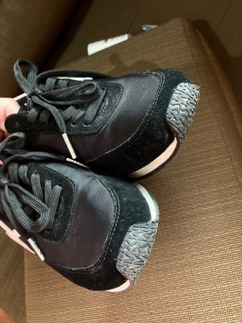 MICHAEL KORS STANTON TRAINER SNEAKERS BLACK Women s Fashion