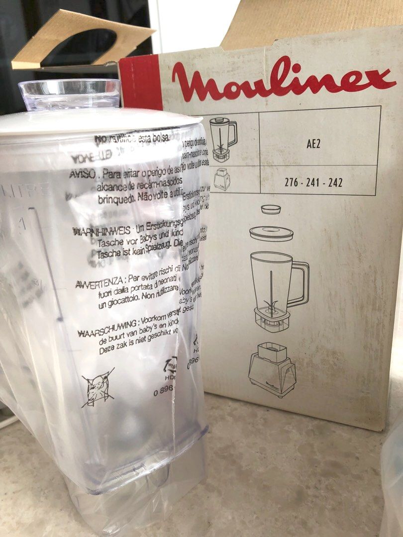 Moulinex blender and grinder set (made in france), TV & Home Appliances, Kitchen Appliances