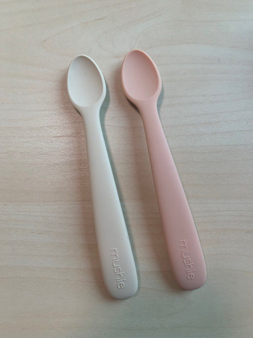 Mushie Silicone Spoon, 2 pcs, multiple colours