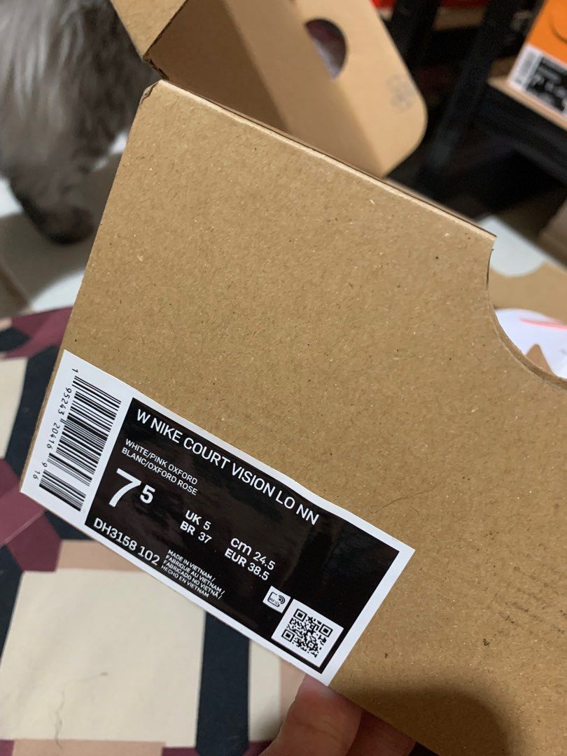 pink court vision low