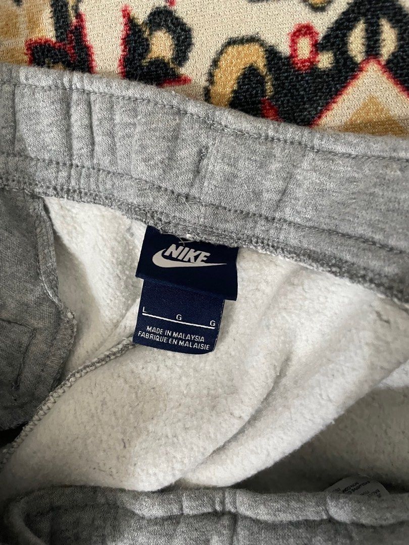 Nike Fleece sweatpants Men s Fashion Bottoms Joggers on Carousell