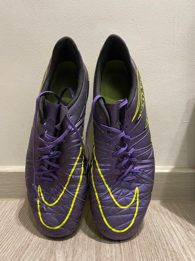 Nike store hypervenom purple