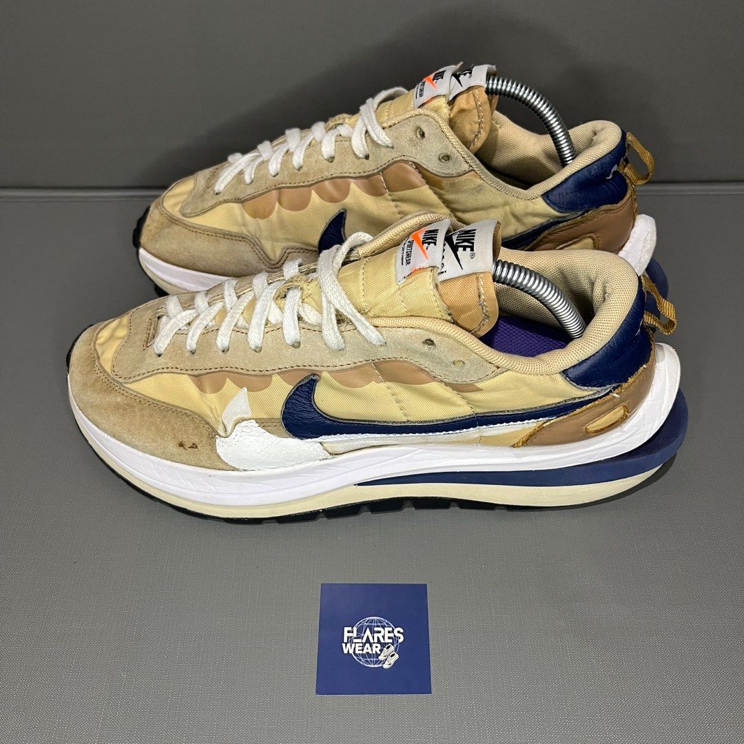 【dog】sacai Nike Vapor Waffle 26cm Nike sacai x VaporWaffle Black White for Sale | Authenticity