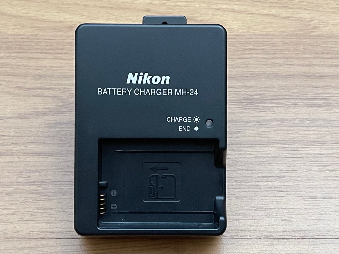 Nikon Battery Charger MH24, Photography, Photography Accessories