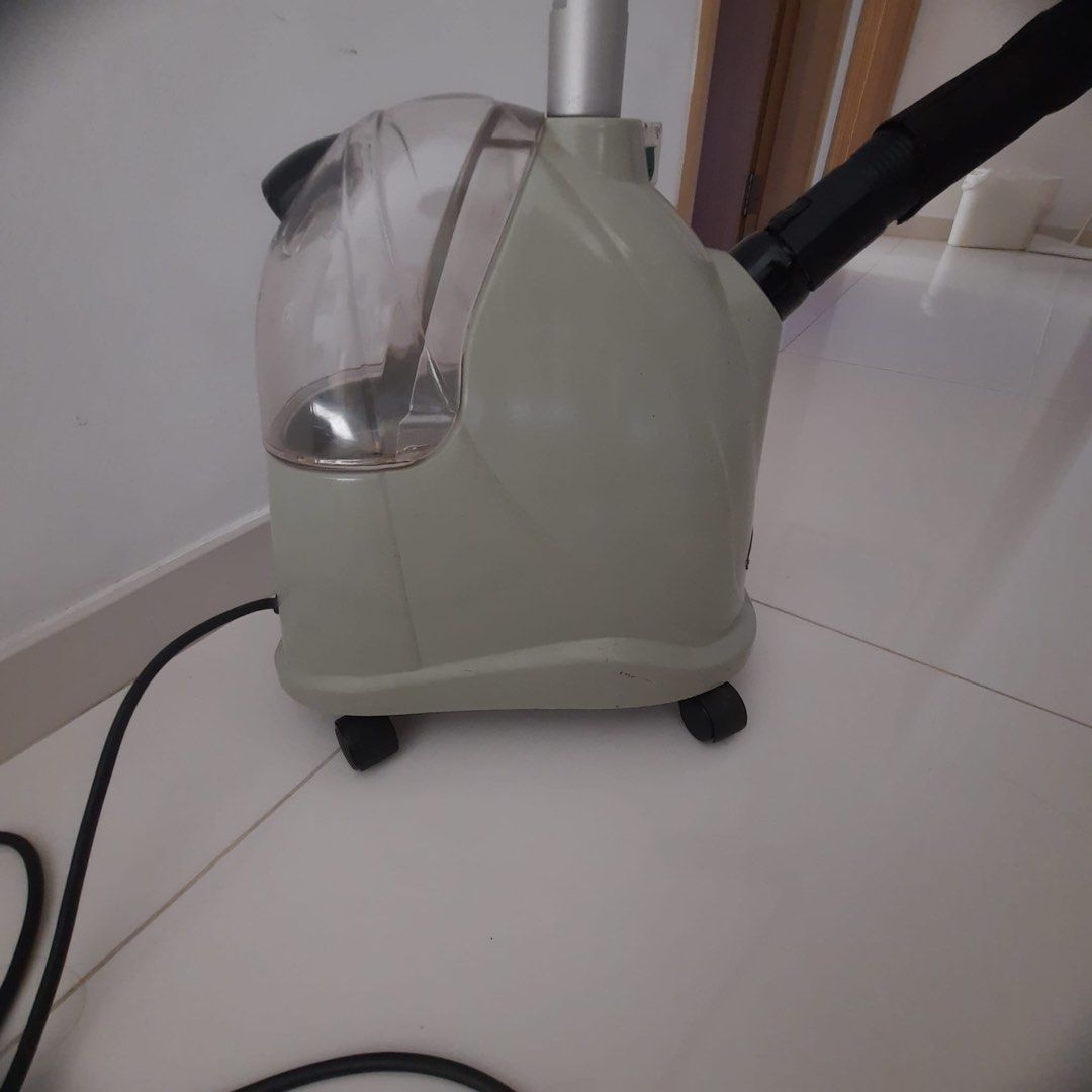 Novita garment steamer, TV & Home Appliances, Irons & Steamers on Carousell
