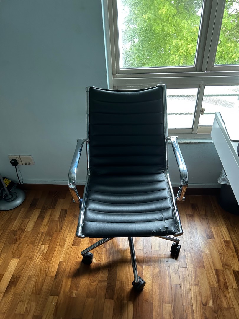 Office chair (made in japan), Furniture & Home Living, Furniture