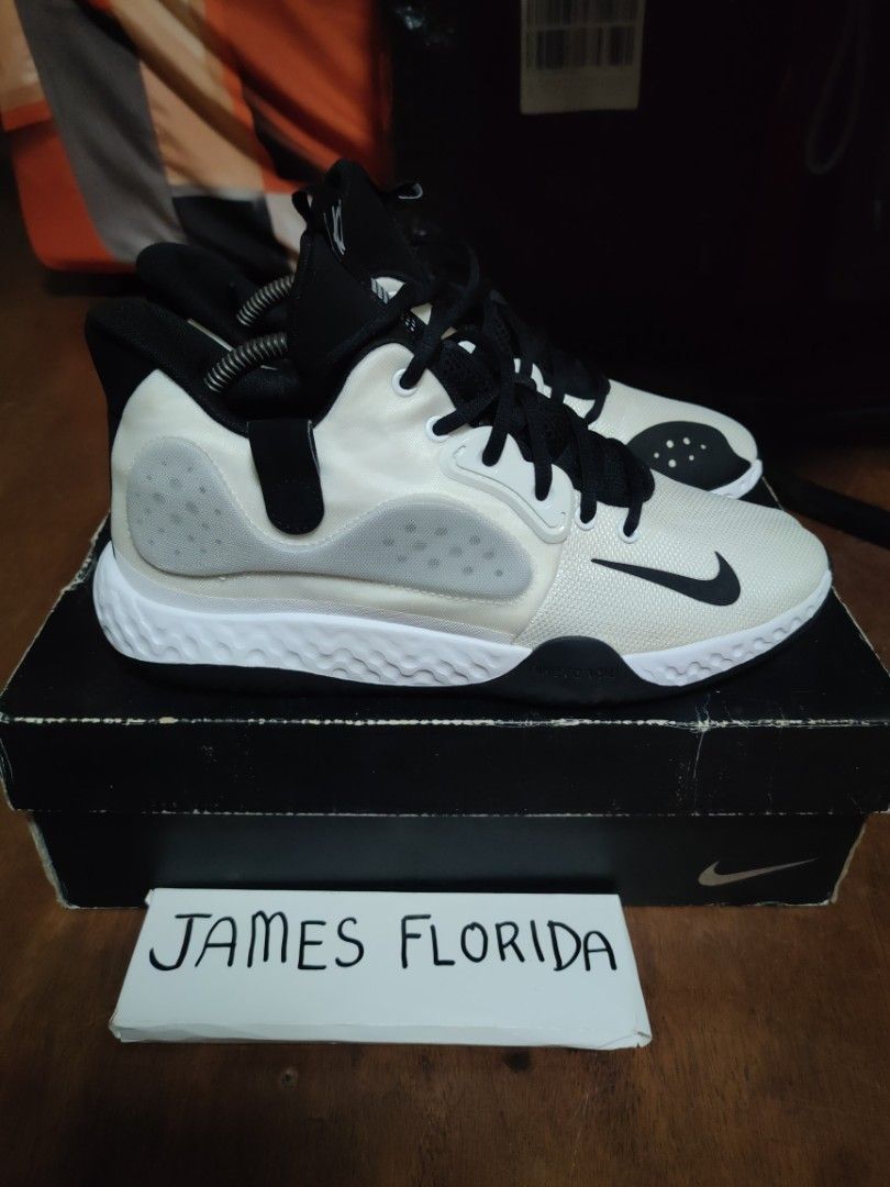 Original Nike KD Trey 5 'Wolf Grey' (Category: Sneakers) located in Lapu-Lapu City. Submitted by jamesflorida0007 (Listing ID 1244743455, Image 3). Description: Nike KD Trey 5 EP 'Wolf Grey' Size 8 Good as new/Used twice only Original/Authentic 💯 Fresh na fresh For 2,850 only firm❗(FREE SHIPPING DOOR TO DOOR) Ship ko din agad bukas through Jrs express. ⚠️Money back if proven fake ⚠️You can vouch me first before deal sa group for legitimacy, assu