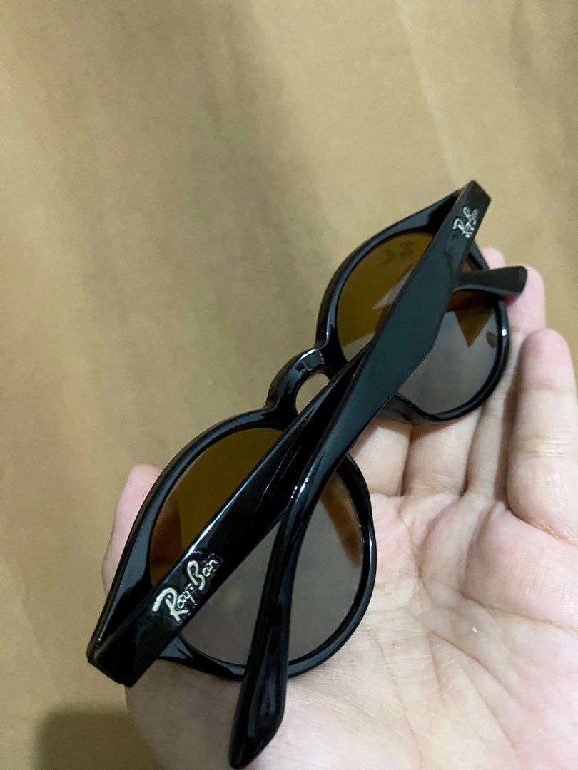 LV SUNGLASSES ALA HEART EVANGELISTA, Women's Fashion, Watches &  Accessories, Sunglasses & Eyewear on Carousell